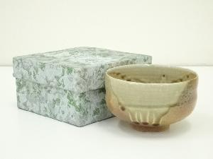 信楽焼　五郎助造　流掛茶碗（箱付）